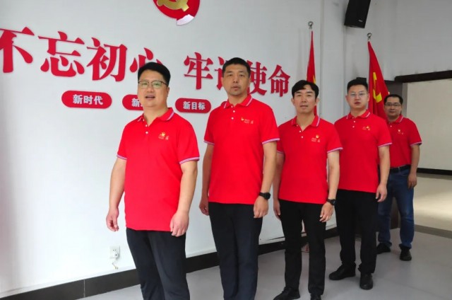 1625565418736039.jpg 640.webp (3).jpg