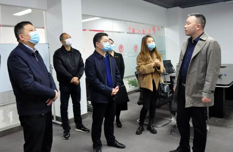 1654935245965718.jpg 640 (3).jpg