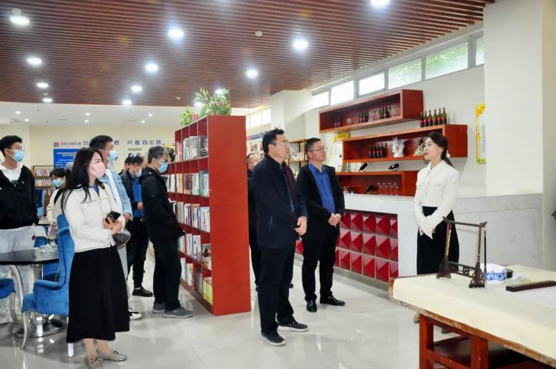 1684893985322704.jpg 640 (1).jpg