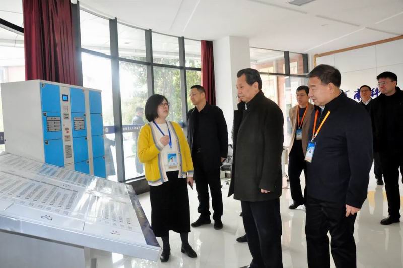 1684895031746995.jpg 640.jpg